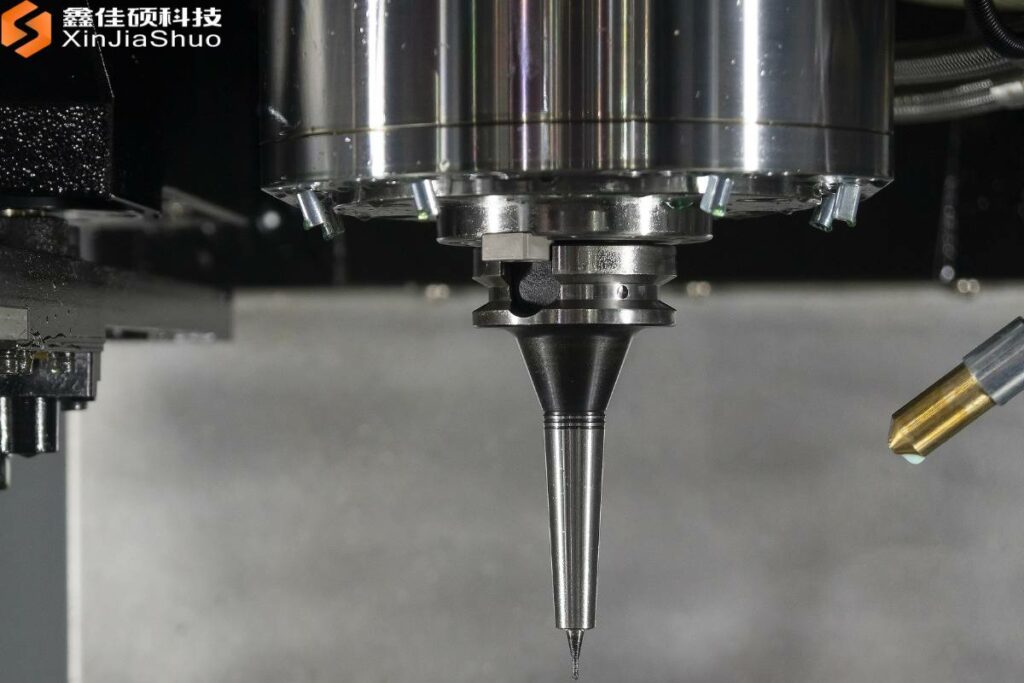 end mill holder in precision machining